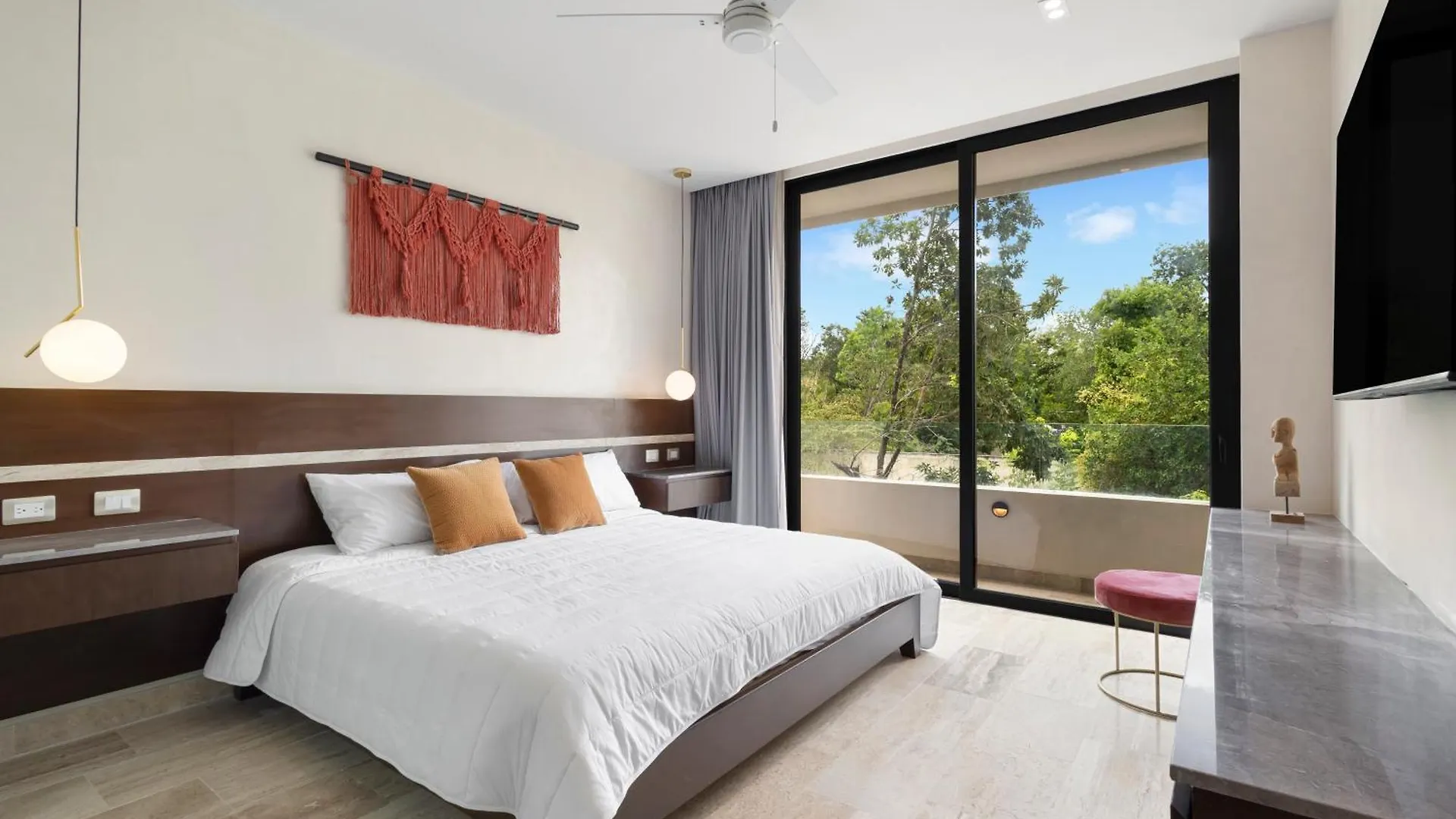 Tulum Hotspot 2Br Condo